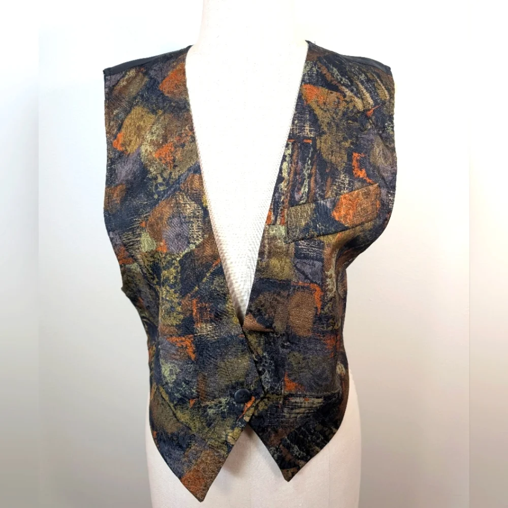 Vintage Eloquience earthy tapestry vest. Size 5/6